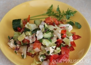 Как приготовить салат  из свежих овощей