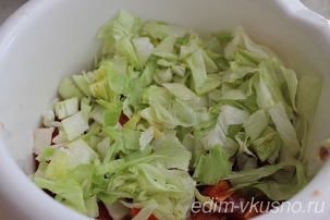 Приготовление салата из свежих овощей