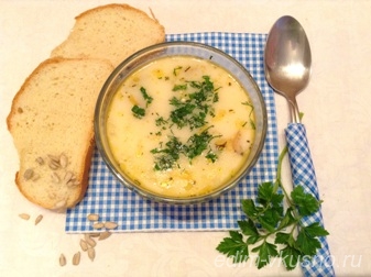 Cырный суп с плавленым сыром и шампиньонами. Рецепт с фото